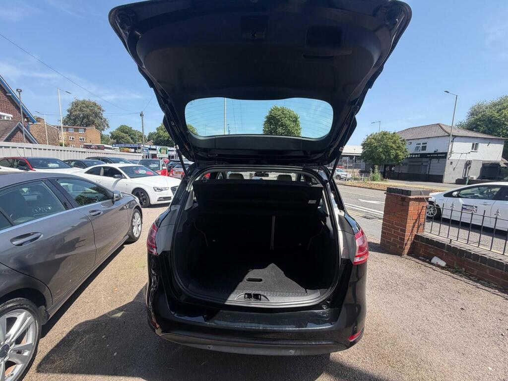 Ford B-Max 1.4 Zetec Navigator Mpv Euro 6 Silver #18
