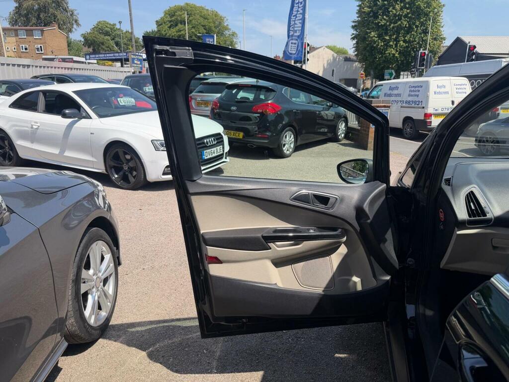 Ford B-Max 1.4 Zetec Navigator Mpv Euro 6 Silver #11