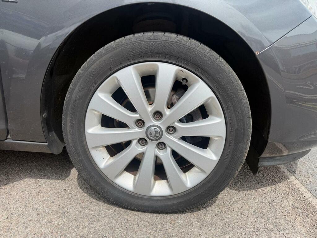 Vauxhall Astra Hatchback 2.0 Cdti Elite Euro 5 201212 Silver #29