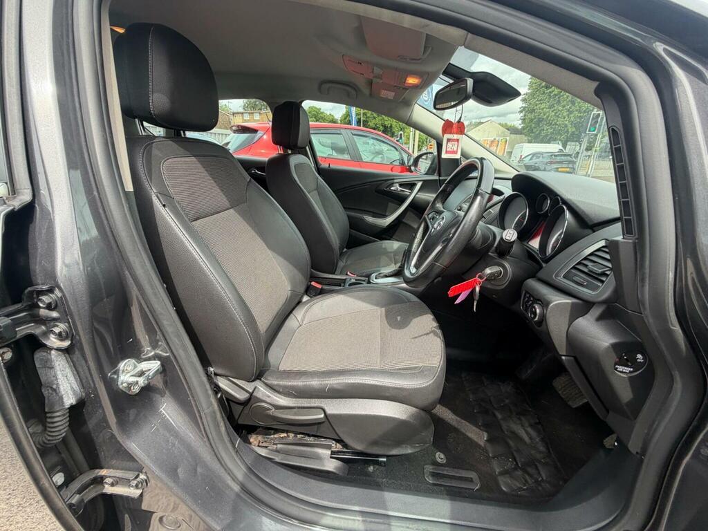 Vauxhall Astra Hatchback 2.0 Cdti Elite Euro 5 201212 Silver #17