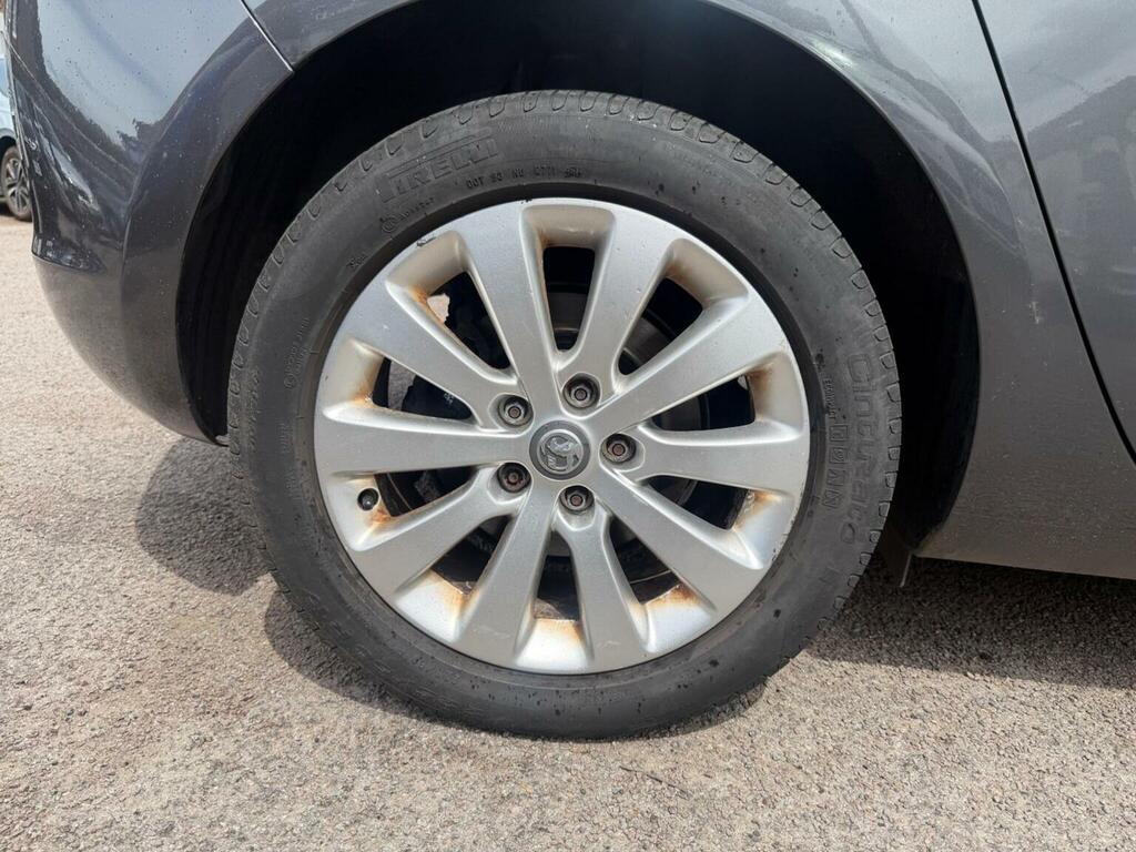 Vauxhall Astra Hatchback 2.0 Cdti Elite Euro 5 201212 Silver #28
