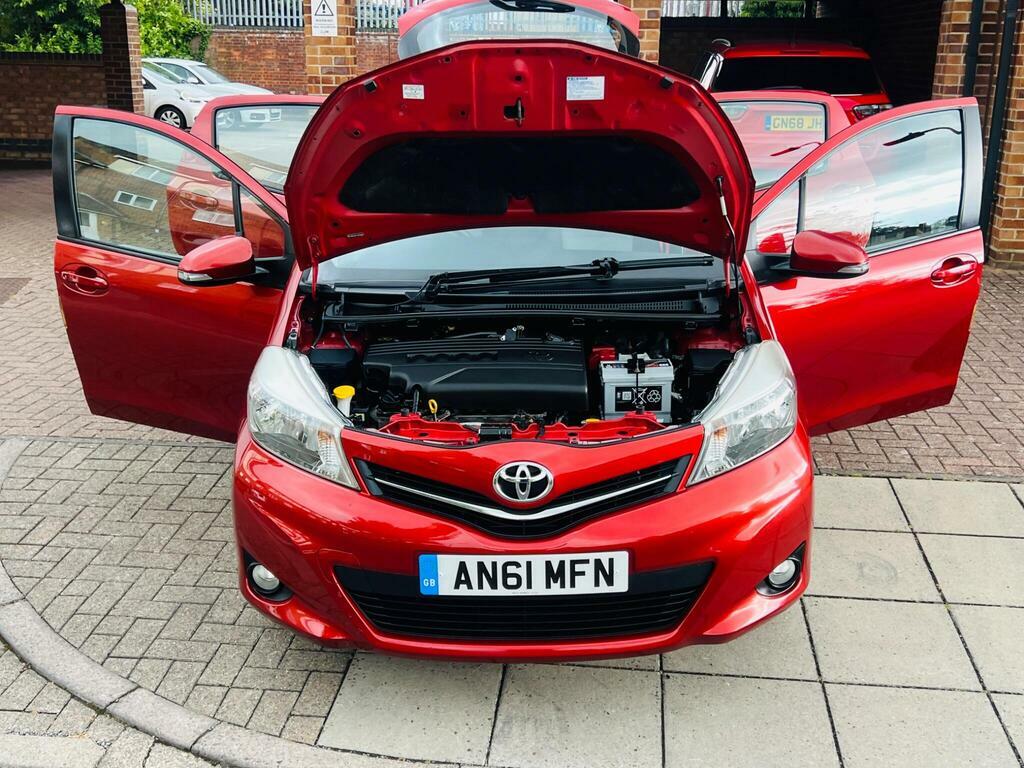 Toyota Yaris 1.33 Dual Vvt-i T Spirit Multidrive S Euro 5 AN61MFN Red #4