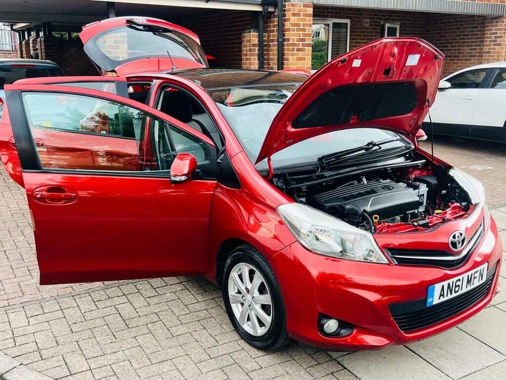 Toyota Yaris 1.33 Dual Vvt-i T Spirit Multidrive S Euro 5 AN61MFN Red #3
