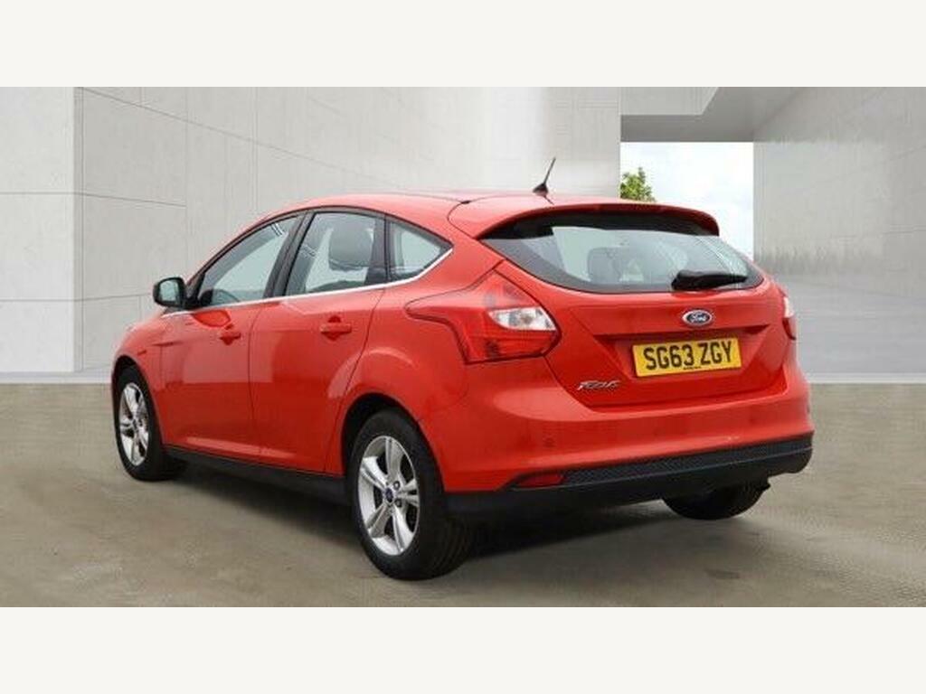 Ford Focus 1.6 Zetec Powershift Euro 5 Red #3