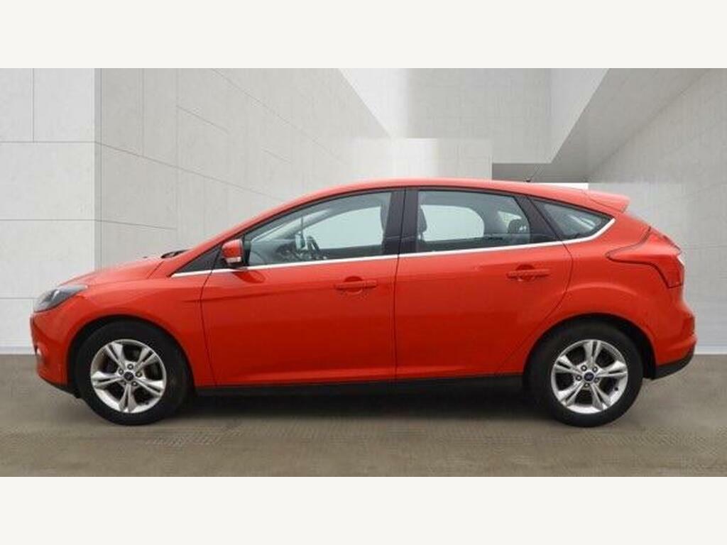 Ford Focus 1.6 Zetec Powershift Euro 5 Red #6