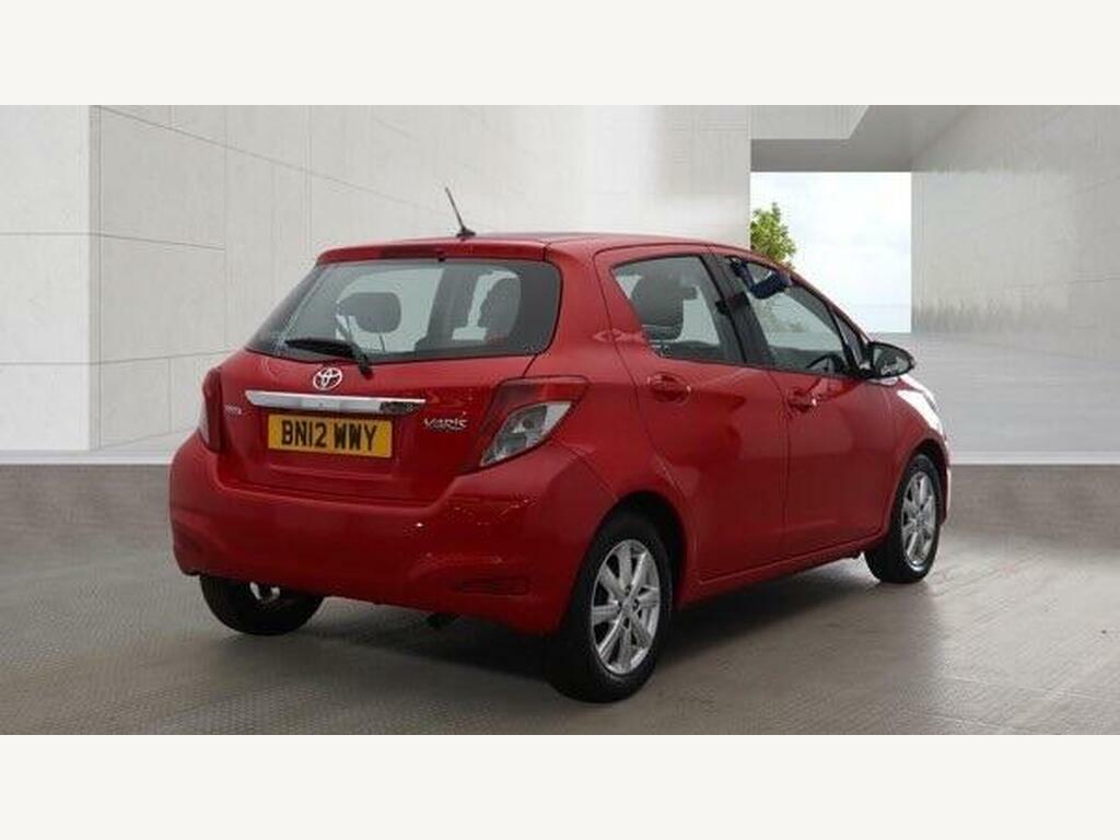 Toyota Yaris 1.33 Dual Vvt-i Tr Multidrive S Euro 5 Red #4