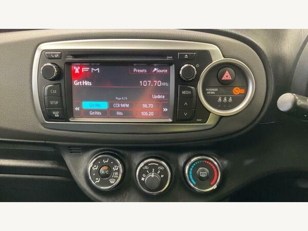 Toyota Yaris 1.33 Dual Vvt-i Tr Euro 5 Black #10