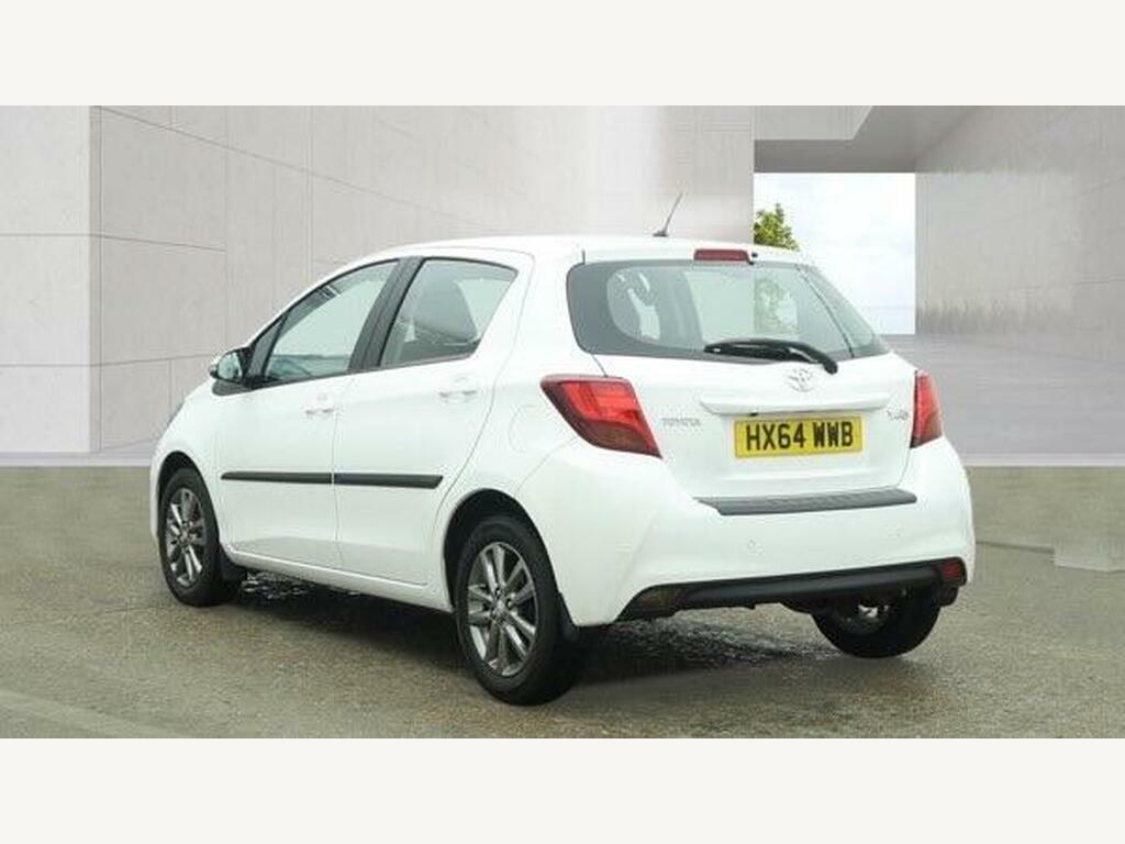 Toyota Yaris 1.33 Dual Vvt-i Icon Multidrive S Euro 5 White #3