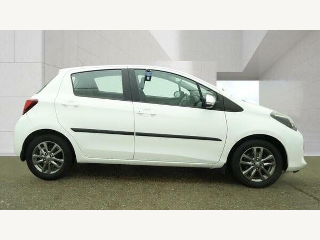 Toyota Yaris 1.33 Dual Vvt-i Icon Multidrive S Euro 5 White #5