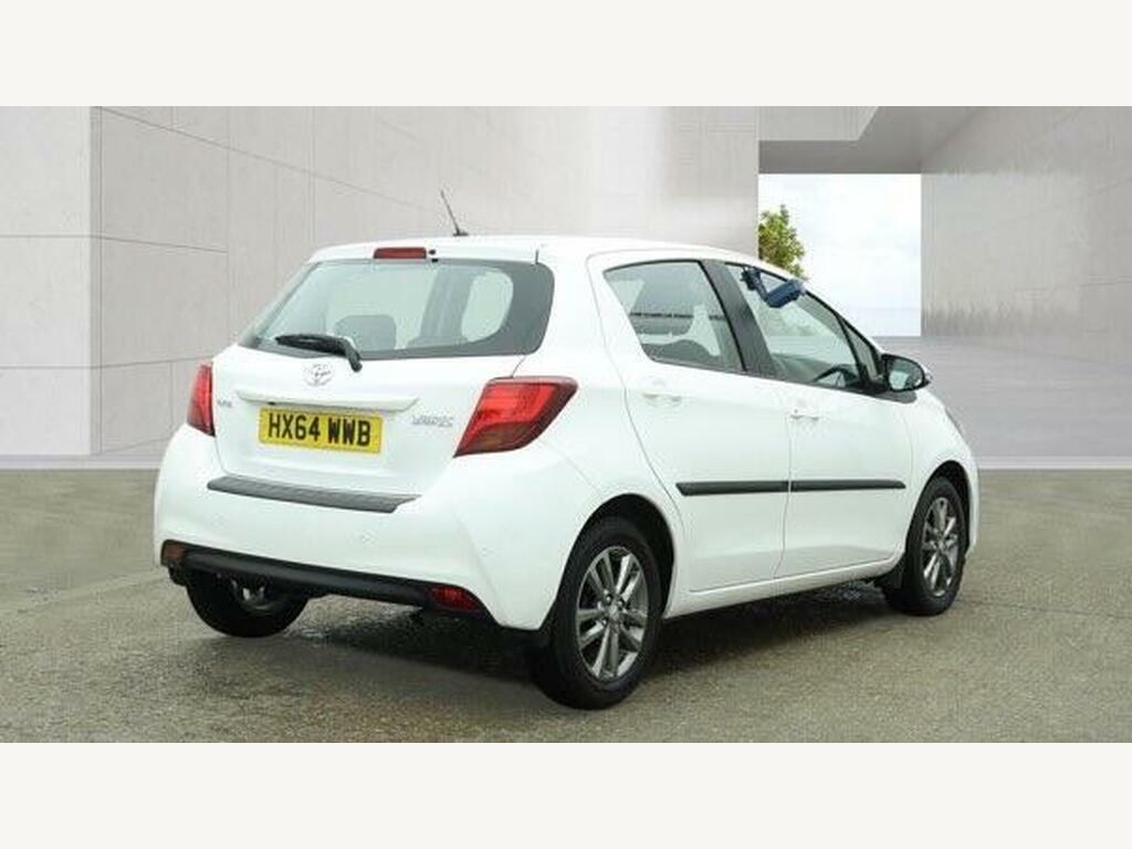 Toyota Yaris 1.33 Dual Vvt-i Icon Multidrive S Euro 5 White #4