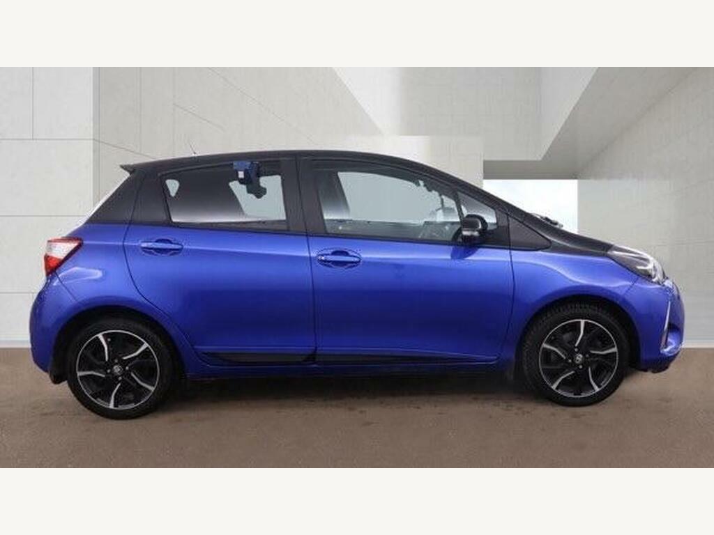 Toyota Yaris 1.5 Vvt-i Blue Bi-tone Euro 6 Blue #5