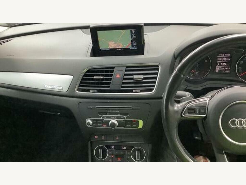 Audi Q3 2.0 Tdi Se Black #12
