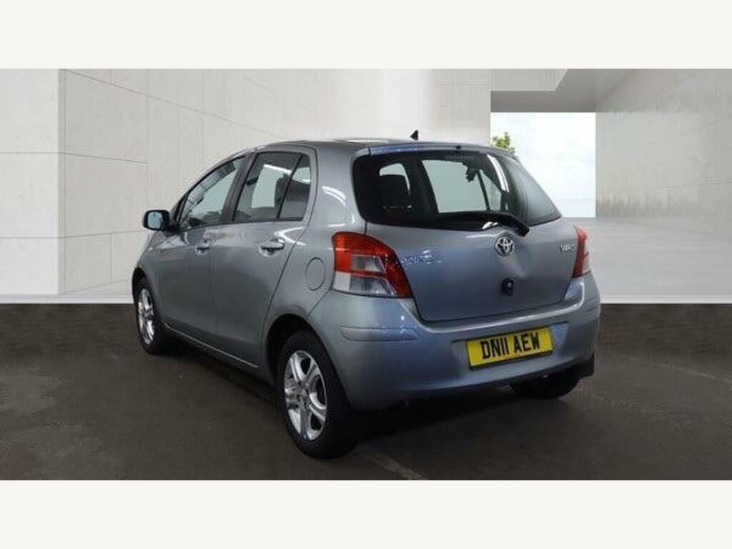 Toyota Yaris 1.33 Dual Vvt-i Tr Multimode Euro 5 S S Silver #3