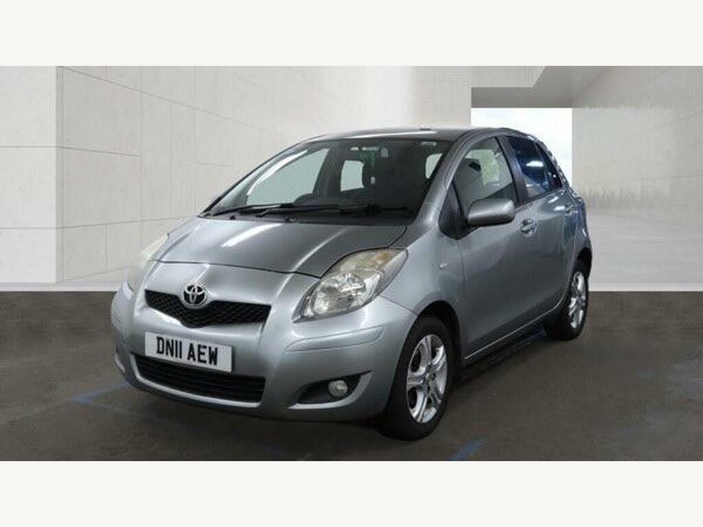 Toyota Yaris 1.33 Dual Vvt-i Tr Multimode Euro 5 S S Silver #2