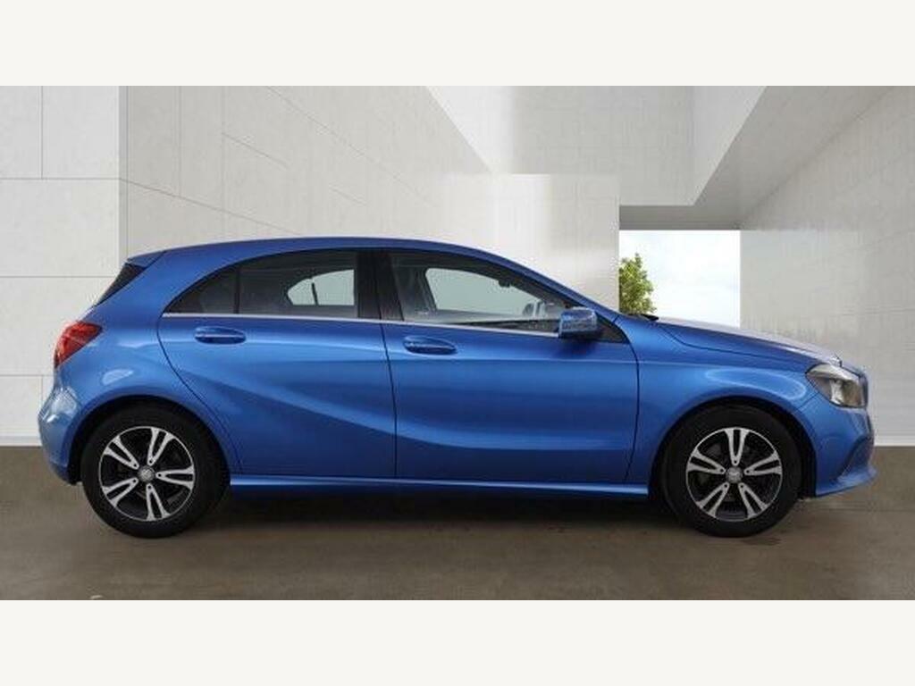 Mercedes-Benz A Class 1.6 A180 Se 7G-dct Euro 6 S S Blue #5