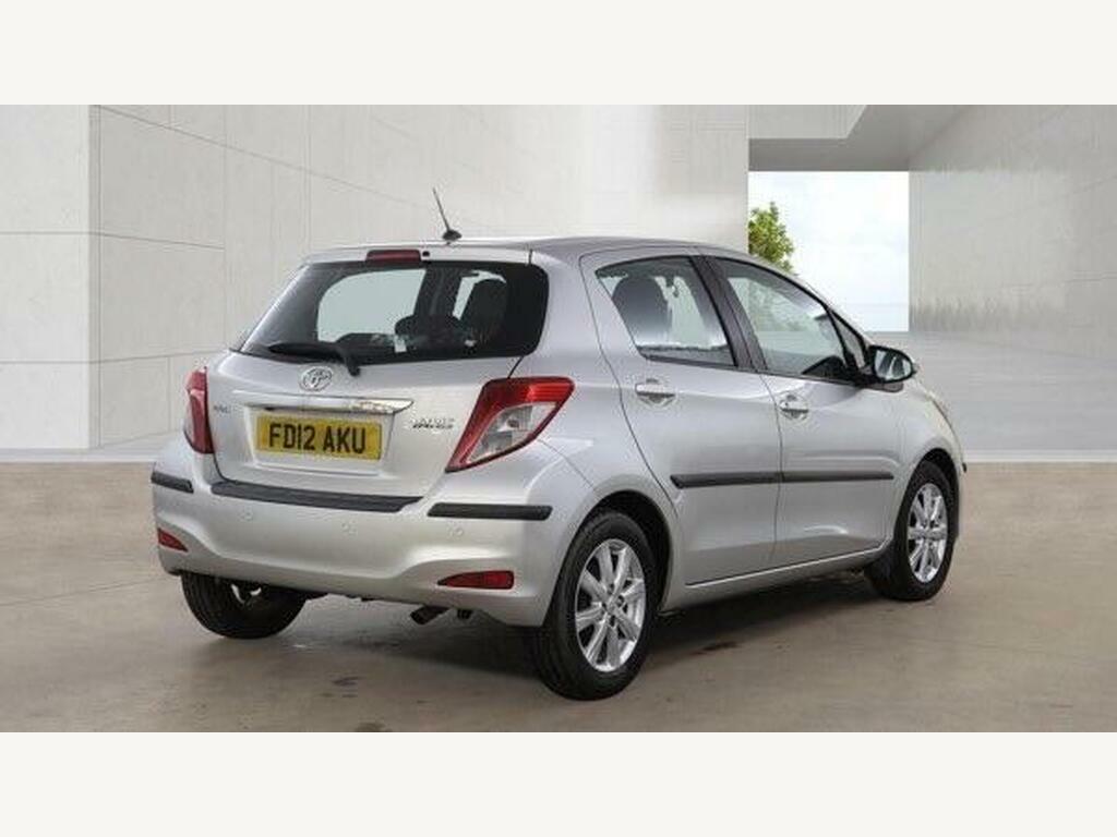 Toyota Yaris 1.33 Dual Vvt-i Tr Multidrive S Euro 5 Silver #4