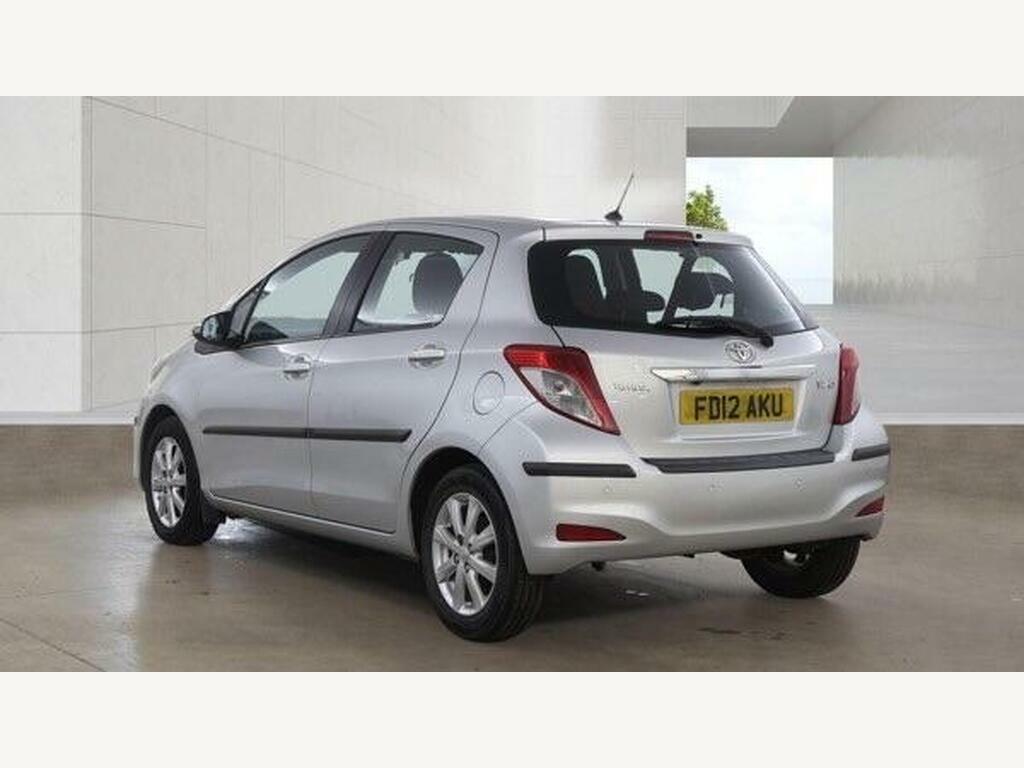 Toyota Yaris 1.33 Dual Vvt-i Tr Multidrive S Euro 5 Silver #3