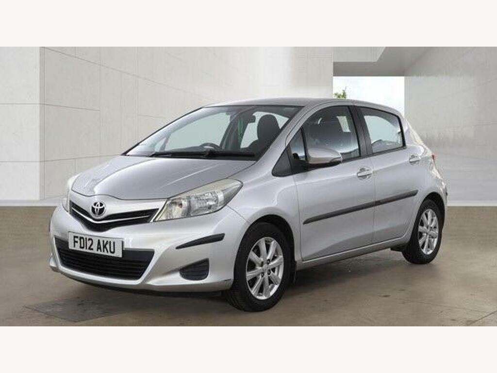 Toyota Yaris 1.33 Dual Vvt-i Tr Multidrive S Euro 5 Silver #2