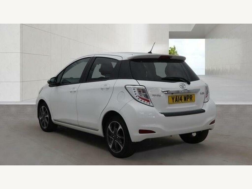 Toyota Yaris 1.33 Dual Vvt-i Trend Multidrive S Euro 5 White #3