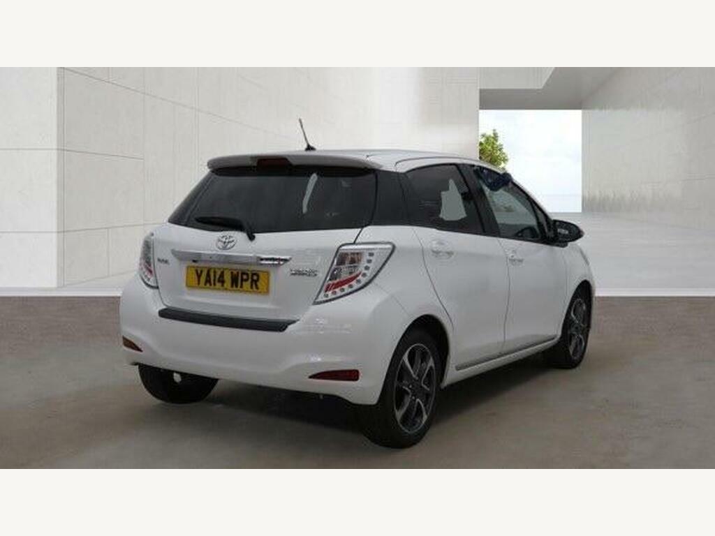 Toyota Yaris 1.33 Dual Vvt-i Trend Multidrive S Euro 5 White #4