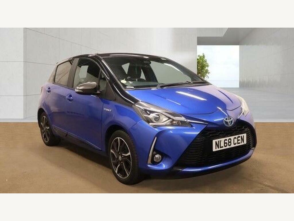 Toyota Yaris Excel Silver #1