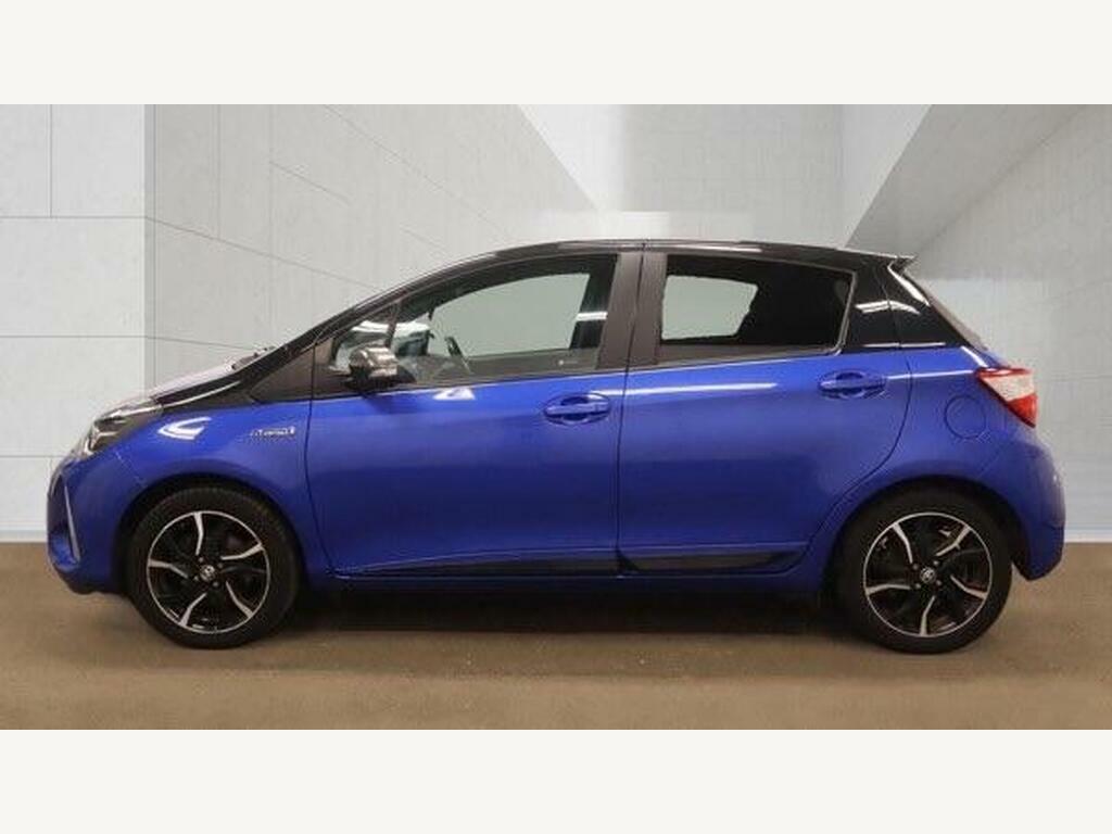 Toyota Yaris Excel Silver #5