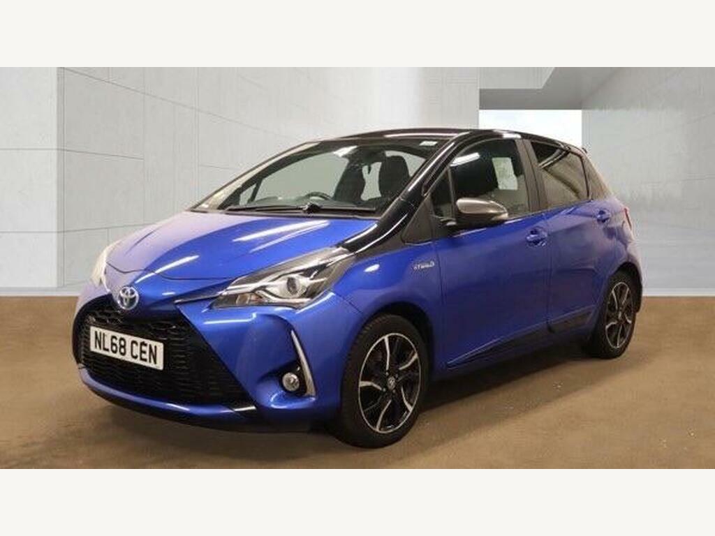 Toyota Yaris Excel Silver #2