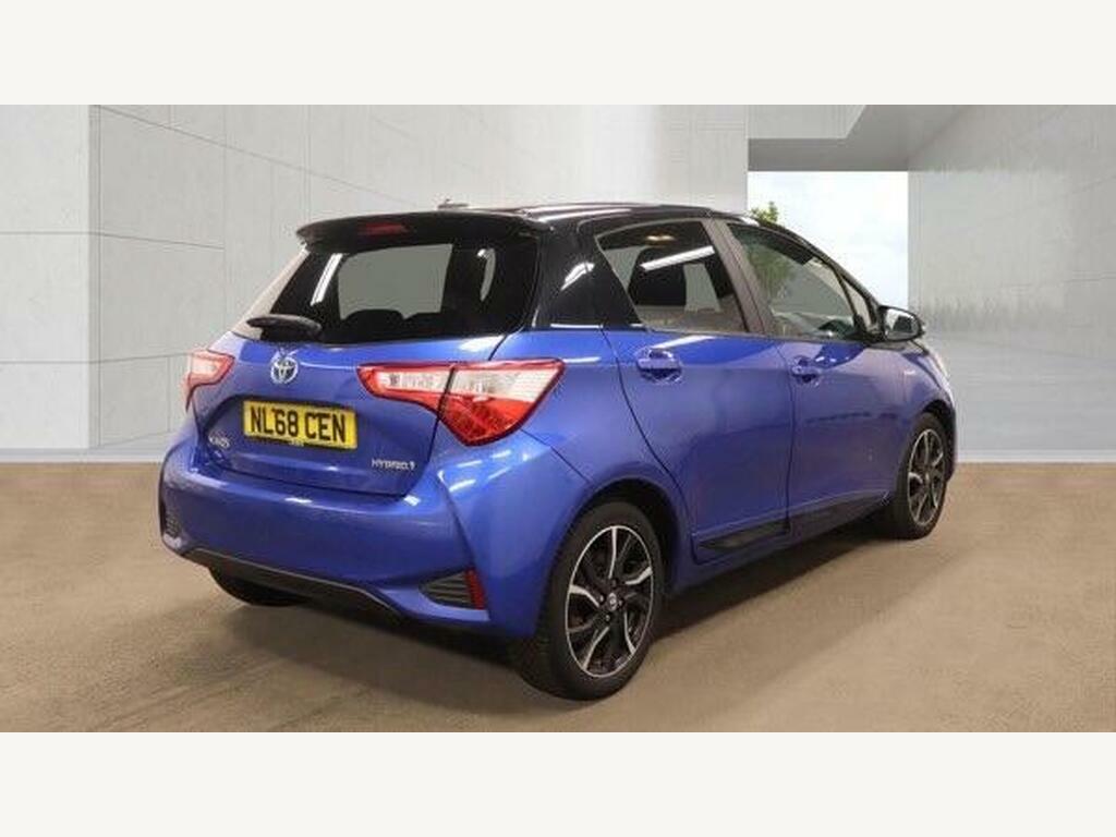 Toyota Yaris Excel Silver #3