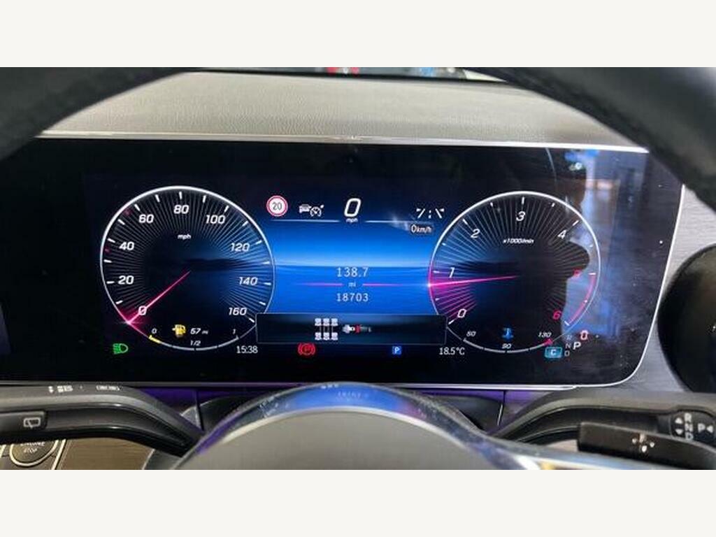 Mercedes-Benz V Class V 220 D Avantgarde Extra Long Black #12