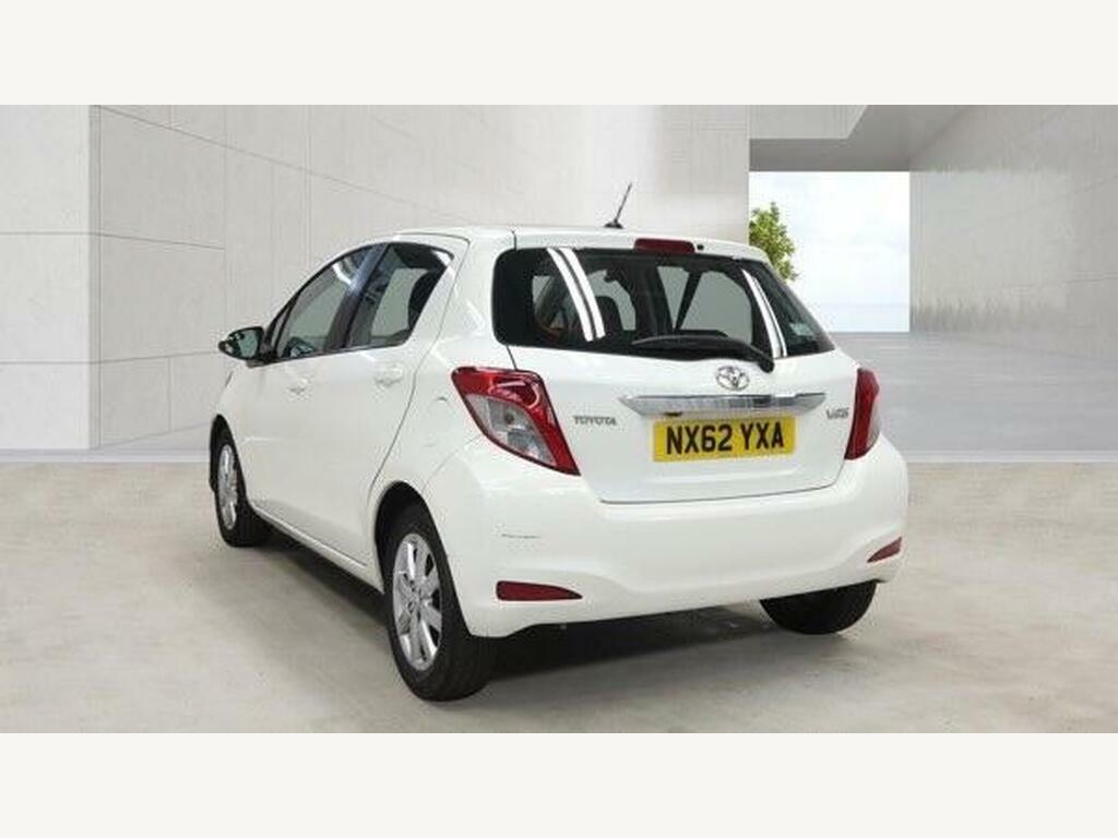 Toyota Yaris 1.33 Dual Vvt-i Tr Multidrive S Euro 5 White #2