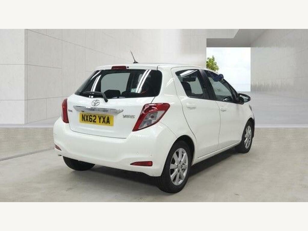 Toyota Yaris 1.33 Dual Vvt-i Tr Multidrive S Euro 5 White