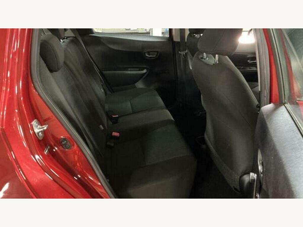 Toyota Yaris 1.4 D-4d Tr Red #8