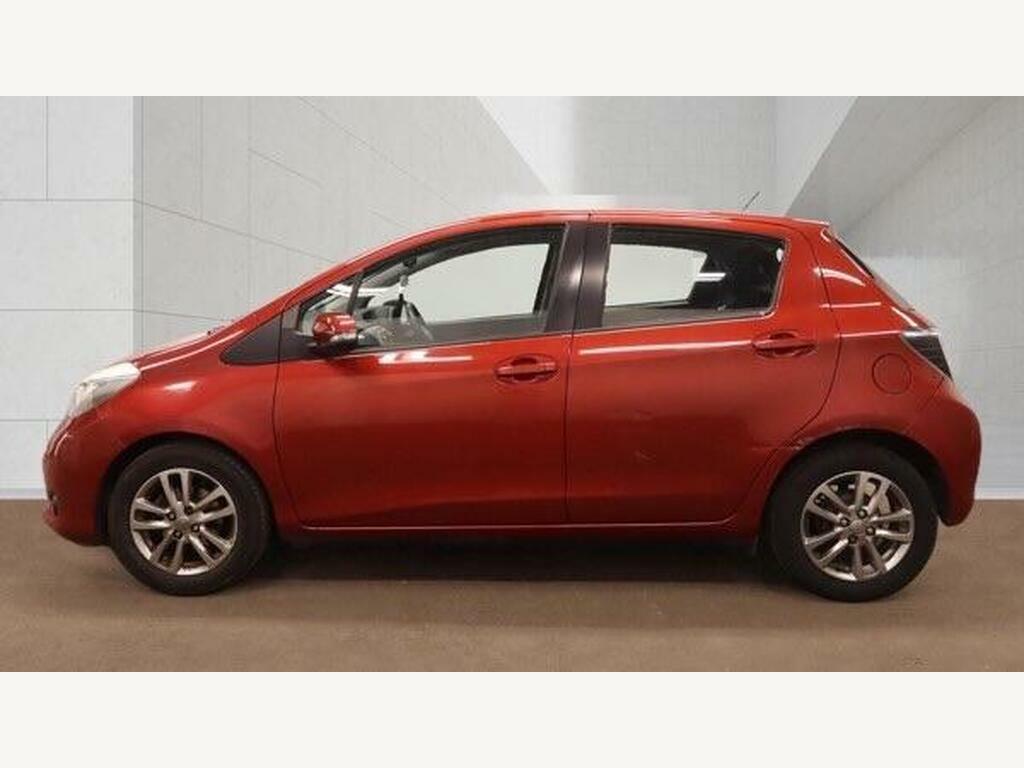 Toyota Yaris 1.33 Dual Vvt-i Icon Plus Multidrive S Euro 5 Red #6