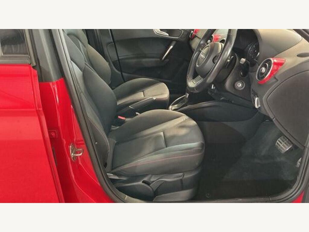 Audi A1 1.2 Tfsi Sport Euro 5 Ss Black #9