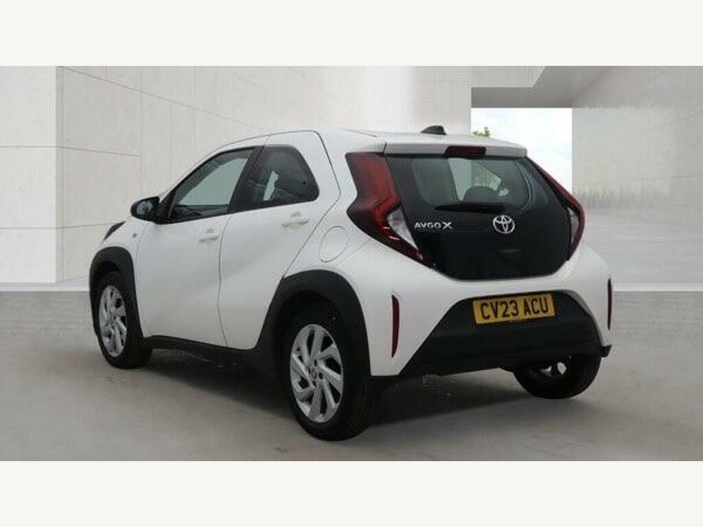 Toyota Aygo X 1.0 Vvt-i Pure X-shift Euro 6 S S White #2