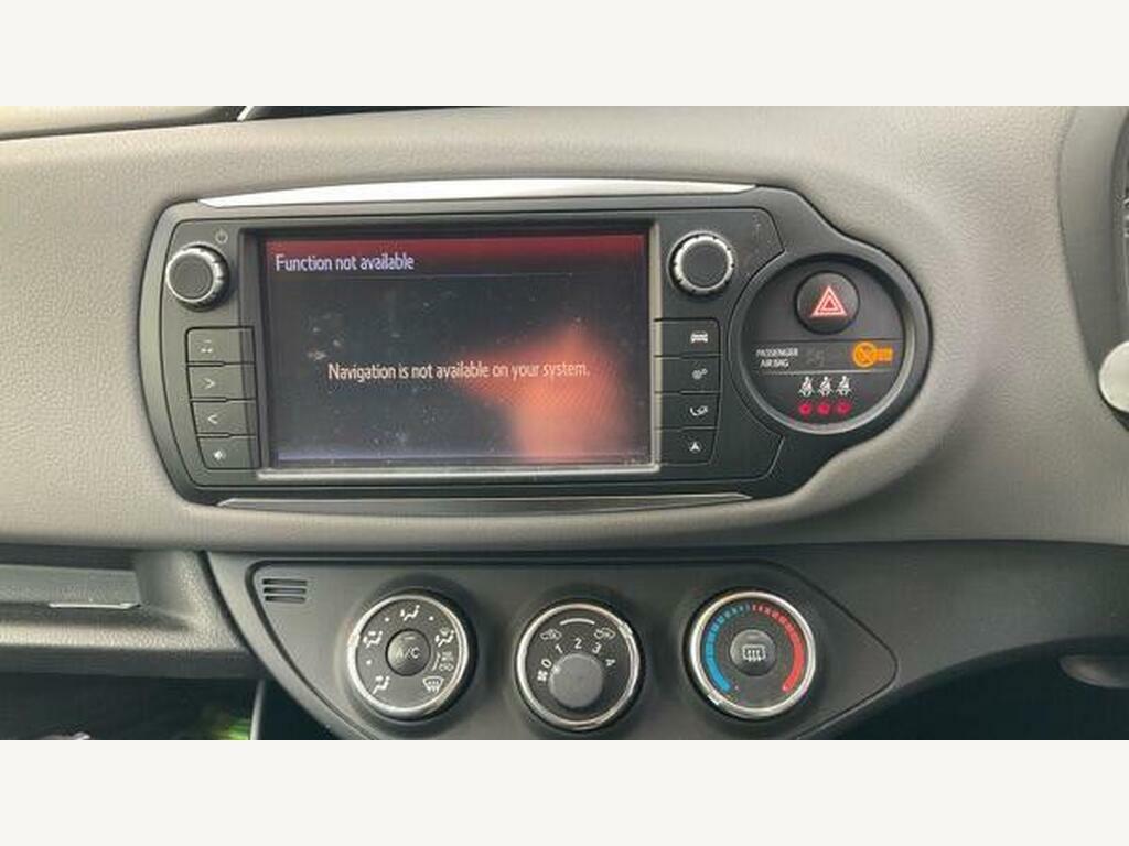 Toyota Yaris Black #12