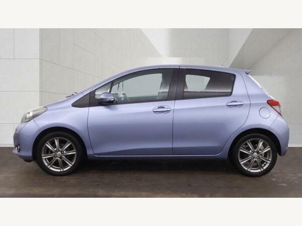 Toyota Yaris Hatchback Grey #6