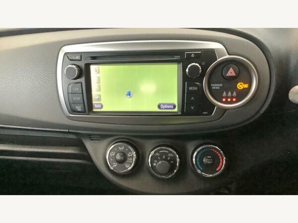 Toyota Yaris Hatchback Grey #13