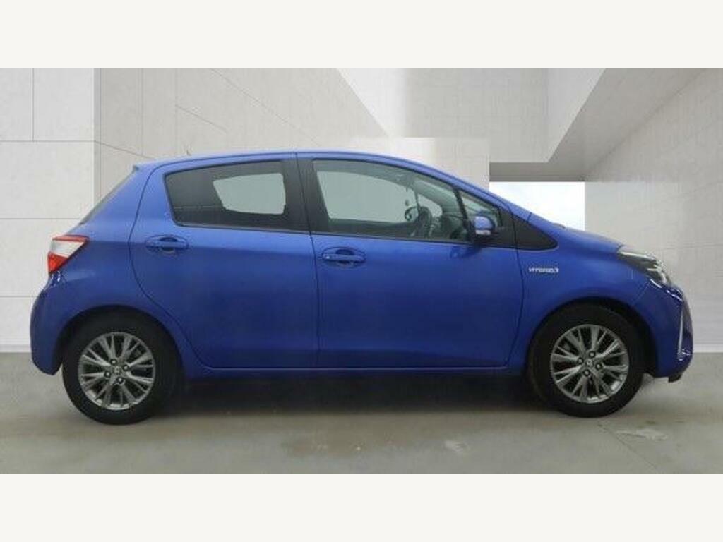 Toyota Yaris Vvt-i Icon Tech Red #5