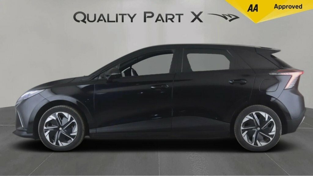 MG MG4 Hatchback LR23NOH Black #4