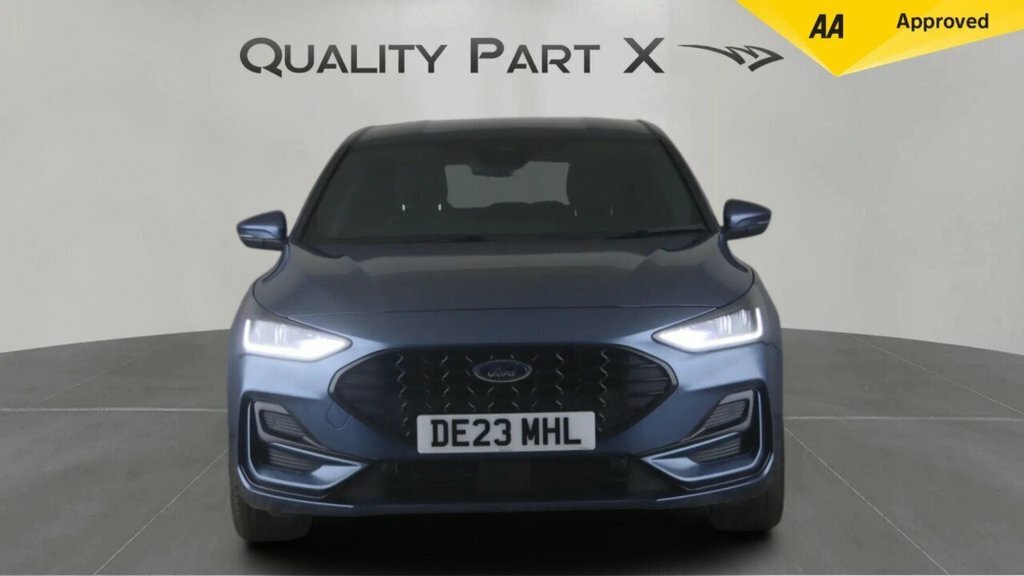 Ford Focus Hatchback DE23MHL Blue #2