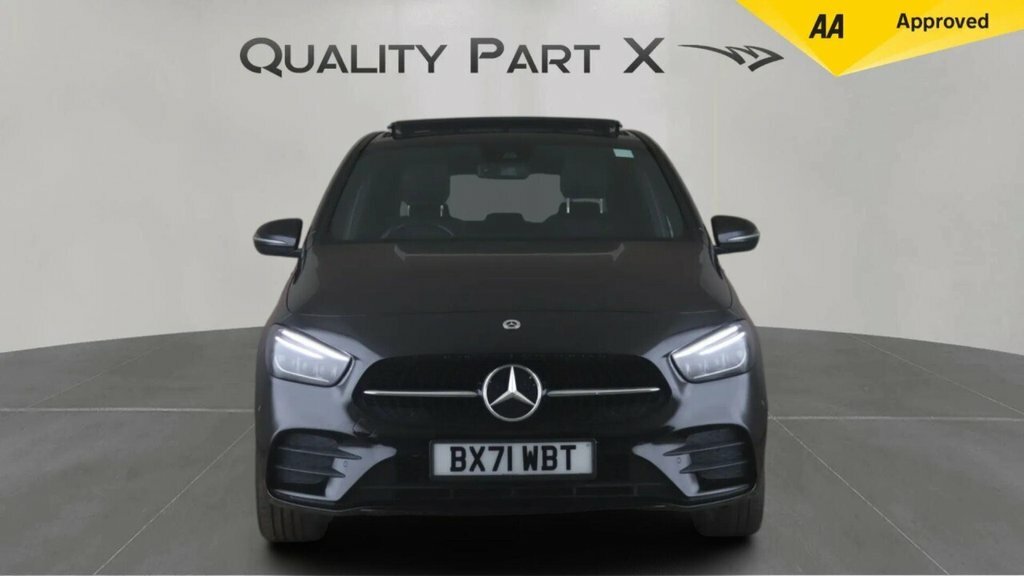 Mercedes-Benz B Class Mpv Black #2