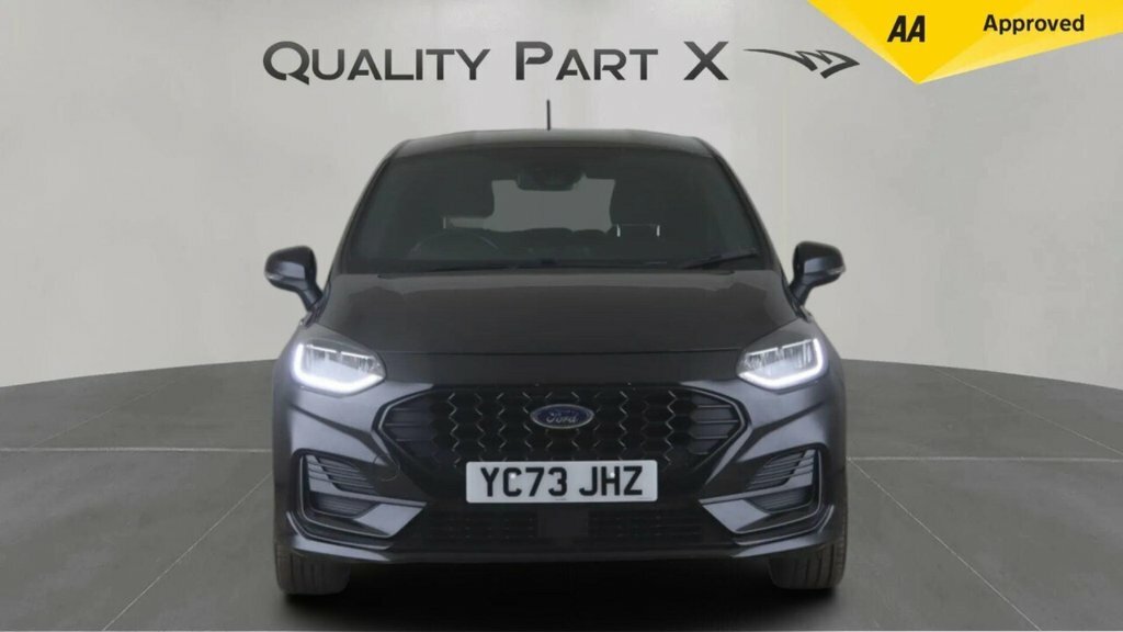 Ford Fiesta Hatchback YC73JHZ Black #2