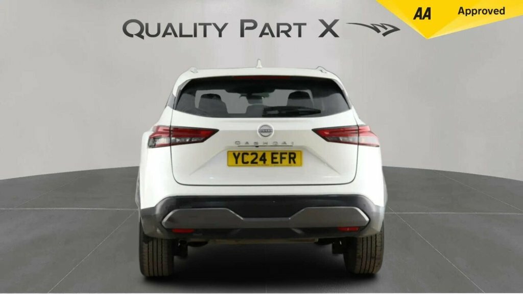 Nissan Qashqai Suv YC24EFR White #6