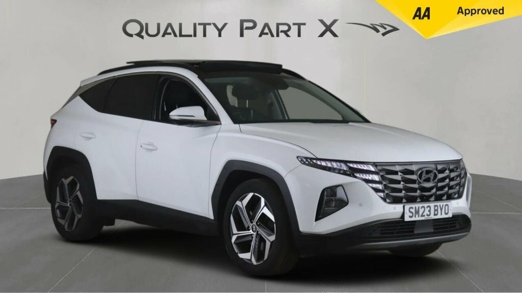 Hyundai Tucson Suv White