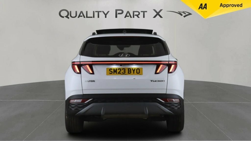 Hyundai Tucson Suv SM23BYO White #6