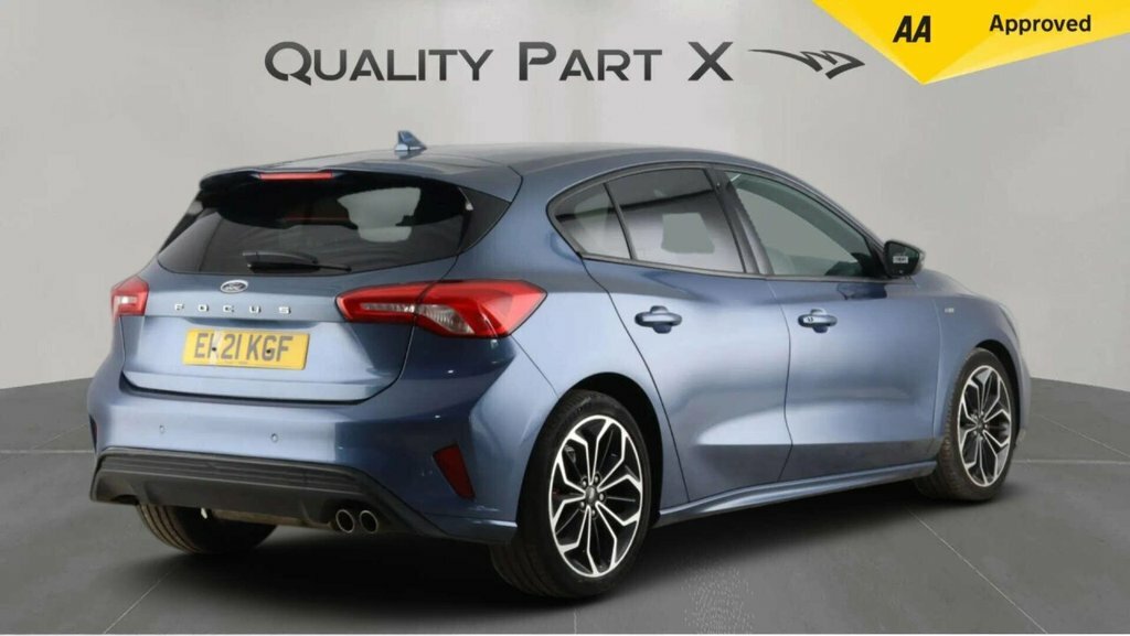Ford Focus Hatchback EK21KGF Blue #5