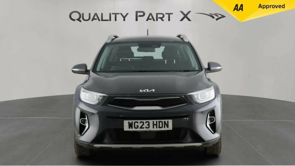 Kia Stonic Suv WG23HDN Grey #2