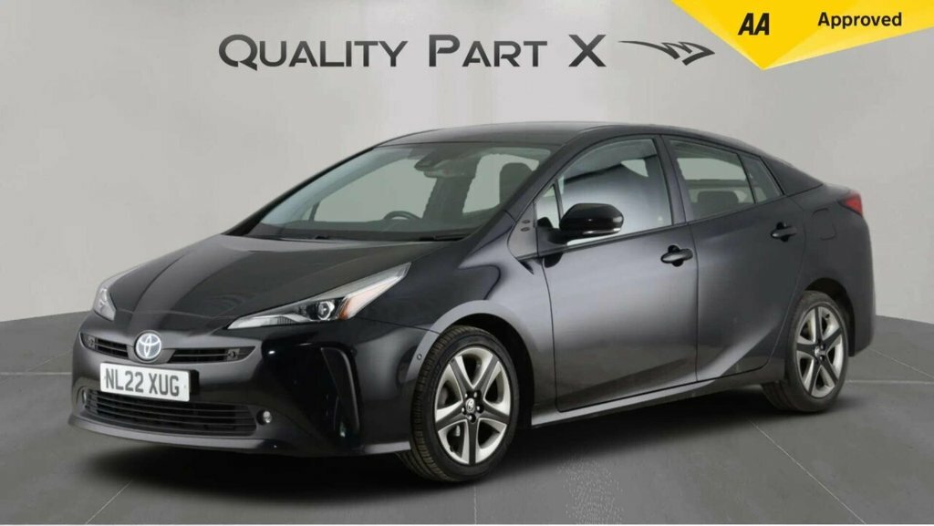 Toyota Prius+ Hatchback Black #3