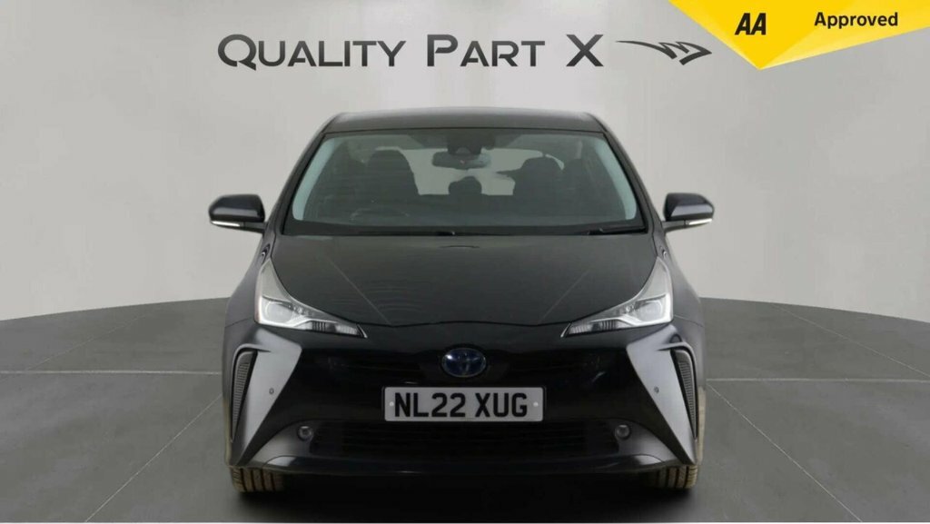 Toyota Prius+ Hatchback Black #2